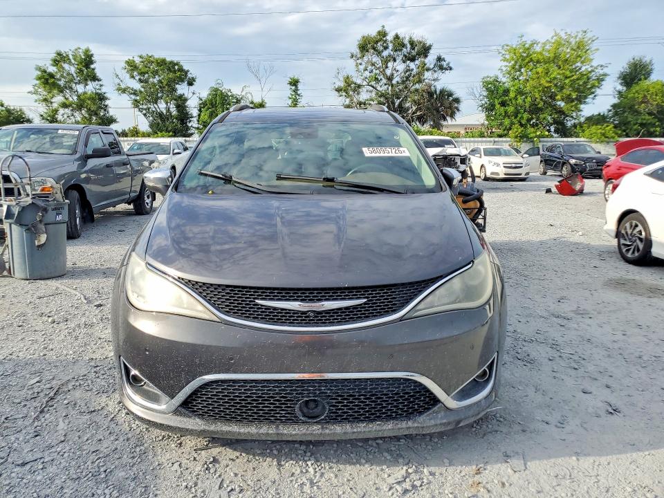 2018 Chrysler Pacifica VIN 2C4RC1GG6JR106791 COPART salvage auction — MINOR DENT/SCRATCHES, Fl - Certificate Of Title (P), sold $3,750 on 2026-07-24 (photo 5)