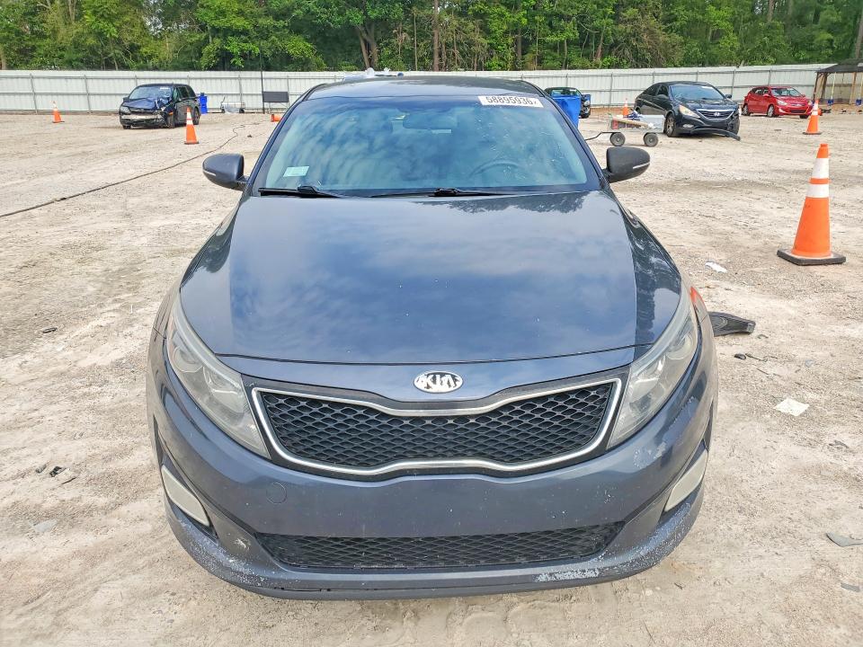 2015 Kia VIN KNAGM4A77F5584735 COPART salvage auction — MINOR DENT/SCRATCHES, Nc - Dealer Only Clean Title, sold $325 on 2026-07-31 (photo 5)