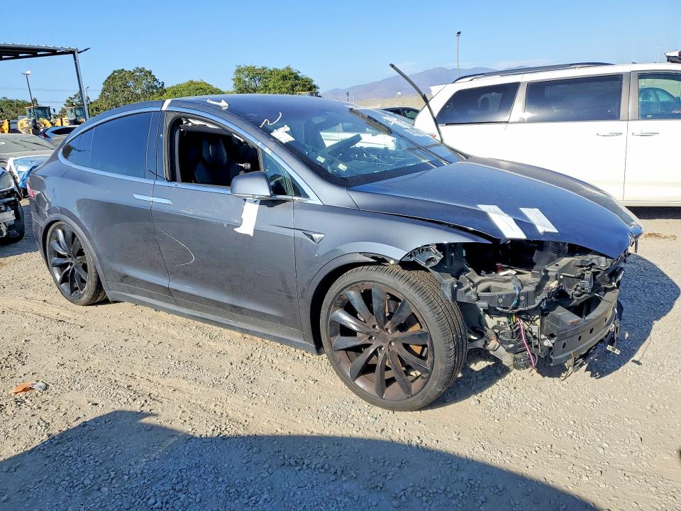 2017 Tesla Model x VIN 5YJXCDE20HF074510 COPART salvage auction — MECHANICAL, Ca - Salvage Certificate (P), sold $1,750 on 2026-07-17 (photo 4)
