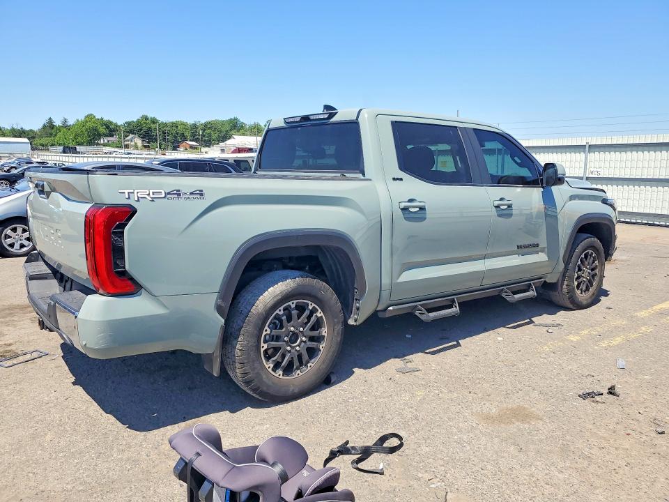 2024 Toyota Tundra VIN 5TFLA5DB5RX230656 COPART salvage auction — FRONT END, Salvage Title, sold $17,100 on 2026-07-17 (photo 3)