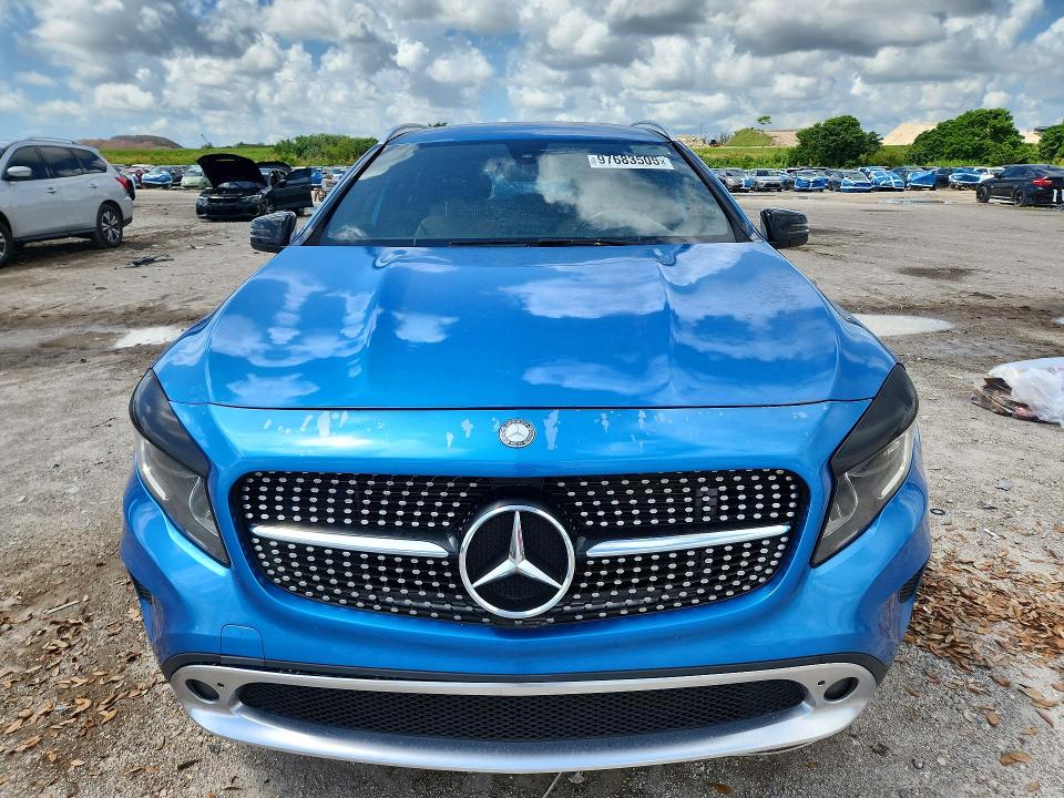 2016 Mercedes-benz Gla-klasse VIN WDCTG4EB3GJ208902 COPART salvage auction — MINOR DENT/SCRATCHES, Fl - Certificate Of Title (P), sold $925 on 2026-07-09 (photo 4)