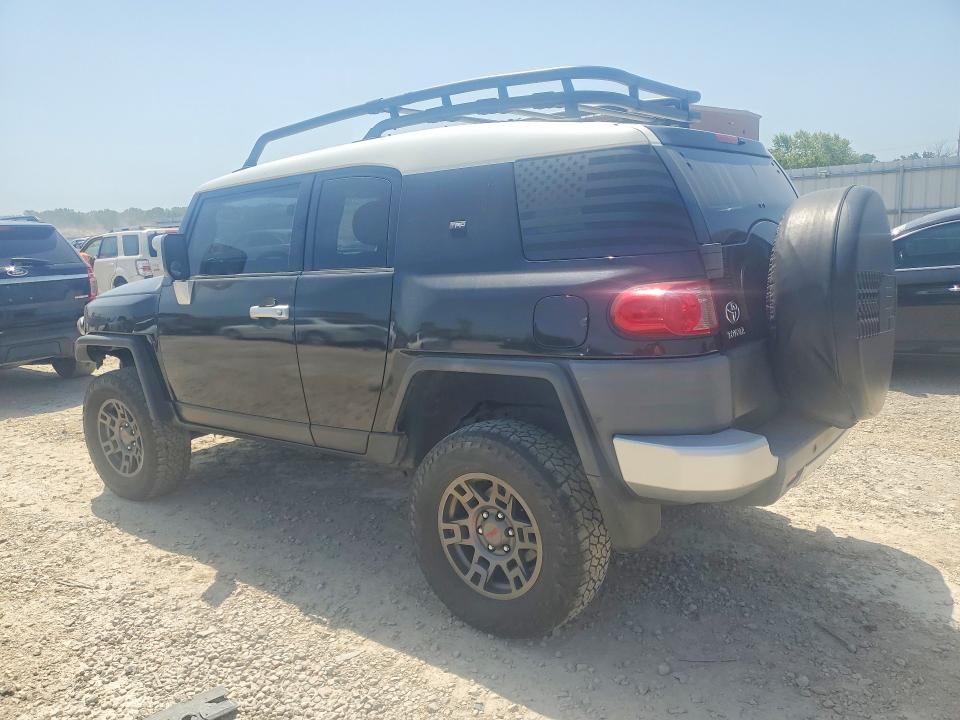 2007 Toyota Fj cruiser VIN JTEBU11FX70082508 COPART salvage auction — FRONT END, Mo - Salvage Certificate Of Title, sold $6,400 on 2026-07-07 (photo 2)