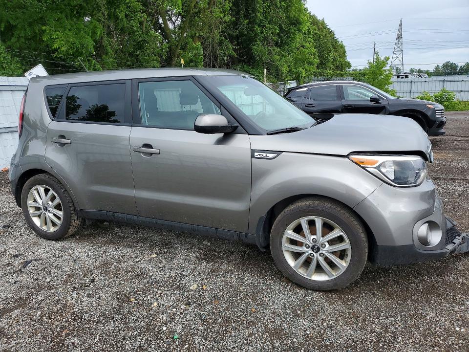 2019 Kia Soul VIN KNDJP3A50K7682898 COPART salvage auction — UNDERCARRIAGE, On - Permit Salvage, sold $550 on 2026-07-14 (photo 4)