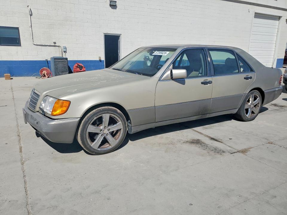 1994 Mercedes-benz S-klasse VIN WDBGA51E8RA152889 COPART salvage auction — MINOR DENT/SCRATCHES, Ut - Certificate Of Title, sold $625 on 2026-07-20 (photo 1)