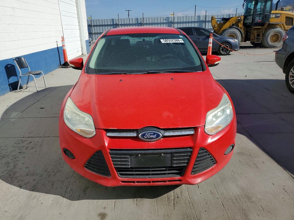 2014 Ford VIN 1FADP3K20EL312473 COPART salvage auction — MECHANICAL, Id - Certificate Of Title, sold $325 on 2026-08-03 (photo 5)