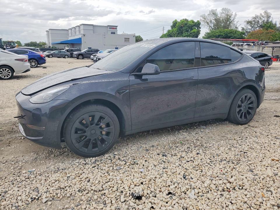 2024 Tesla VIN 7SAYGDEE5RF037184 COPART salvage auction — SIDE, Fl - Cert Of Title Slvg Rebuildable, sold $10,300 on 2026-07-28 (photo 1)