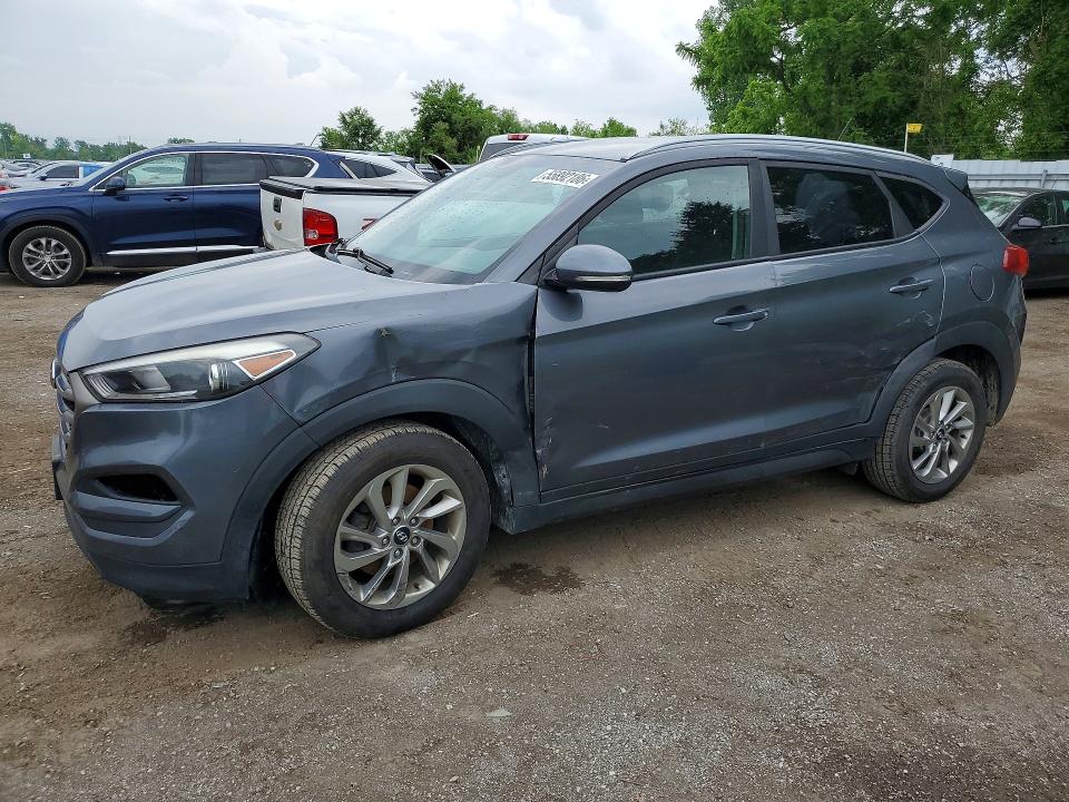 2016 Hyundai VIN KM8J33A4XGU178804 COPART salvage auction — SIDE, On - Permit No Brand - Unfit, sold $2,750 on 2026-07-23 (photo 1)