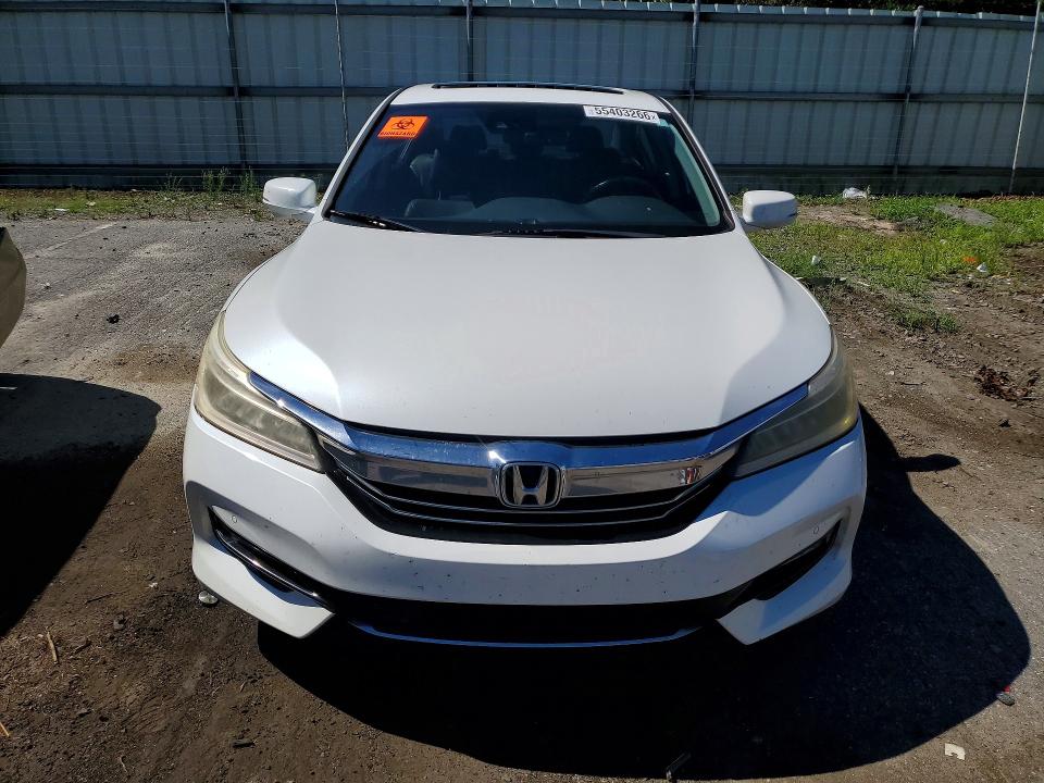 2017 Honda VIN JHMCR6F76HC004427 COPART salvage auction — WATER/FLOOD, Ga - Cert Of Title-Salvage, sold $550 on 2026-07-30 (photo 5)