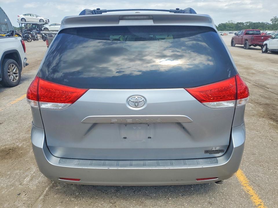 2011 Toyota Sienna VIN 5TDKK3DC3BS056832 COPART salvage auction — SIDE, Ks - Cert Of Title-Salvage, sold $1,200 on 2026-07-08 (photo 6)