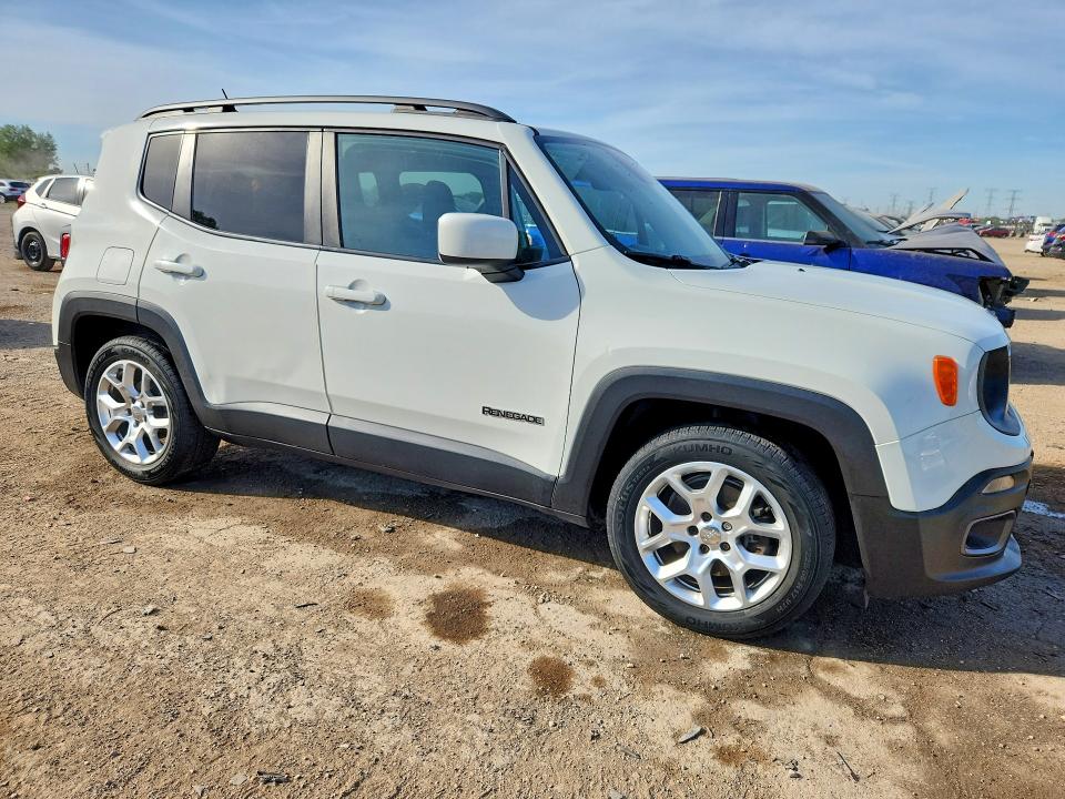 2015 Jeep Renegade VIN ZACCJABT9FPB44527 COPART salvage auction — REAR END, Il - Salvage Certificate, sold $1,700 on 2026-07-07 (photo 4)