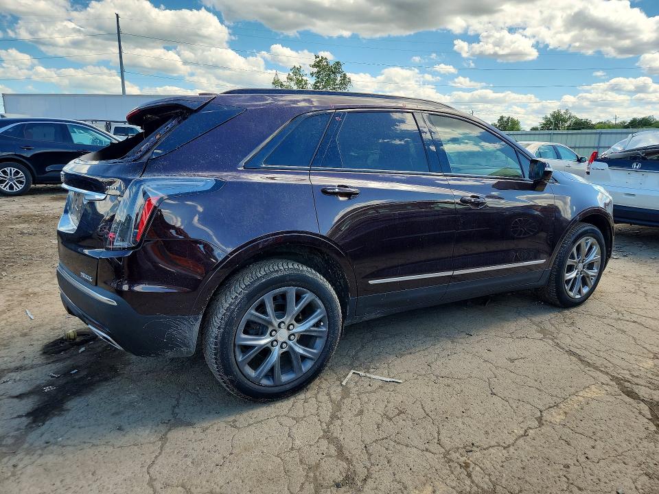 2020 Cadillac Xt5 VIN 1GYKNGRS0LZ204458 COPART salvage auction — REAR END, Mi - Certificate Of Title, sold $4,100 on 2026-07-02 (photo 3)