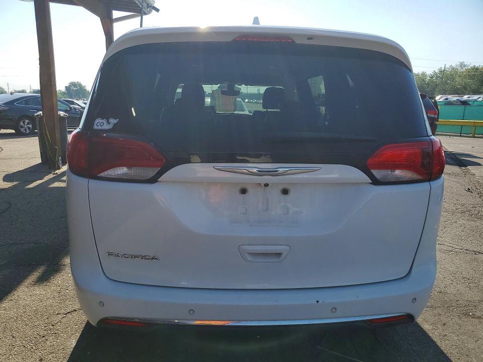 2018 Chrysler Pacifica VIN 2C4RC1BG4JR120504 COPART salvage auction — FRONT END, Co - Salvage Title, sold $275 on 2026-07-28 (photo 6)