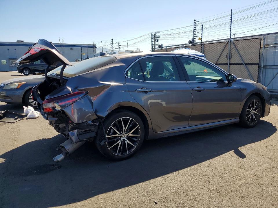 2024 Toyota VIN 4T1T11AK1RU898979 COPART salvage auction — REAR END, Ca - Salvage Certificate, sold $7,300 on 2026-07-29 (photo 3)