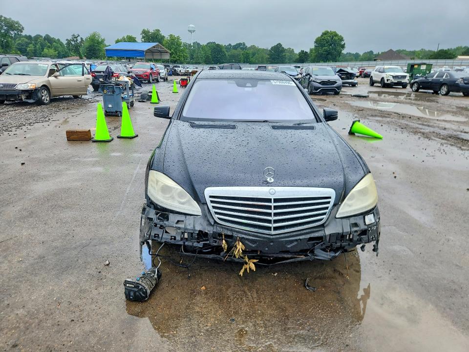 2011 Mercedes-benz S class VIN WDDNG7BB9BA397171 COPART salvage auction — REAR END, Fl - Certificate Of Destruction, sold $400 on 2026-07-06 (photo 5)