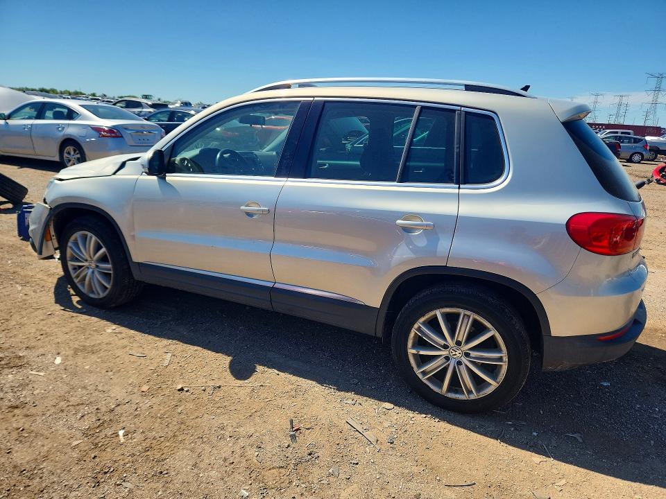 2014 Volkswagen VIN WVGBV3AX5EW619135 COPART salvage auction — FRONT END, IL - SALVAGE CERTIFICATE, sold $2,550 on 2026-07-30 (photo 2)