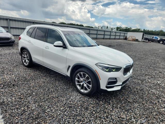 2019 BMW VIN 5UXCR6C50KLL10694 COPART salvage auction — MINOR DENT/SCRATCHES, Ca - Certificate Of Title, sold $20,500 on 2026-07-15 (photo 4)