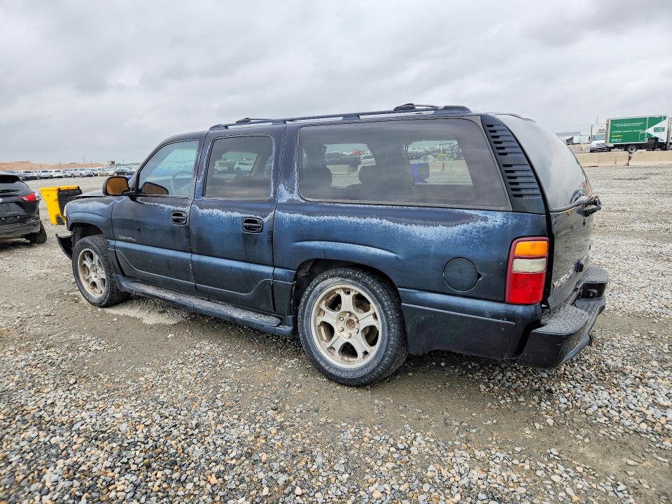 2002 Gmc VIN 1GKFK66U02J282787 COPART salvage auction — SIDE, Co - Public - Salvage Title, sold $300 on 2026-07-23 (photo 2)