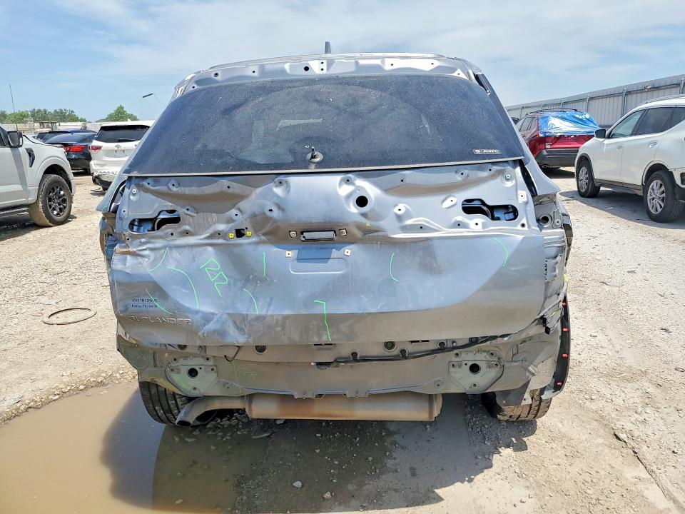 2024 Mitsubishi VIN JA4J4VA84RZ046735 COPART salvage auction — REAR END, Mo - Salvage Certificate Of Title, sold $9,400 on 2026-07-07 (photo 6)