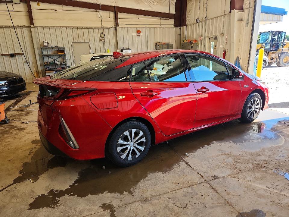 2018 Toyota Prius VIN JTDKARFPXJ3089509 COPART salvage auction — MECHANICAL, Wi - Certificate Of Title, sold $7,300 on 2026-07-06 (photo 3)