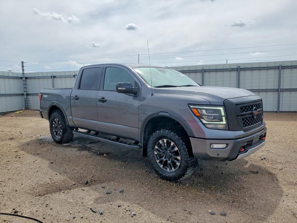 2021 Nissan TITAN VIN 1N6AA1ED3MN530844 COPART salvage auction — MINOR DENT/SCRATCHES, Wv - Certificate Of Title, sold $20,250 on 2026-07-21 (photo 4)