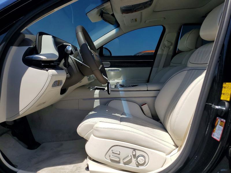 2025 Genesis G90 VIN KMTFC4SD6SU049774 COPART salvage auction — MINOR DENT/SCRATCHES, CA - SALVAGE CERTIFICATE (P), sold $52,000 on 2026-07-27 (photo 7)