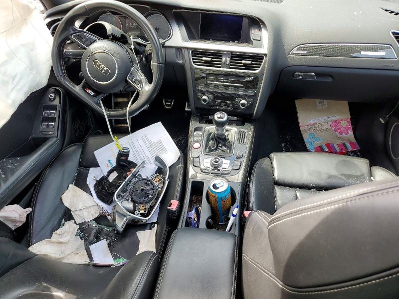 2025 Audi Rs4 VIN WAUDGAFL1EA147818 COPART salvage auction — SIDE, Md - Cert Of Salvage > 75% Damage, sold $750 on 2026-07-30 (photo 8)