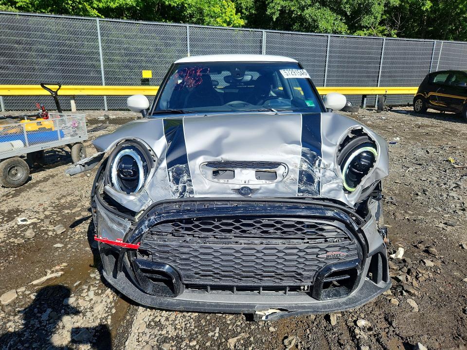 2024 Mini VIN WMW73DH08R2U95984 COPART salvage auction — FRONT END, Md - Cert Of Salvage > 75% Damage, sold $5,600 on 2026-07-07 (photo 5)