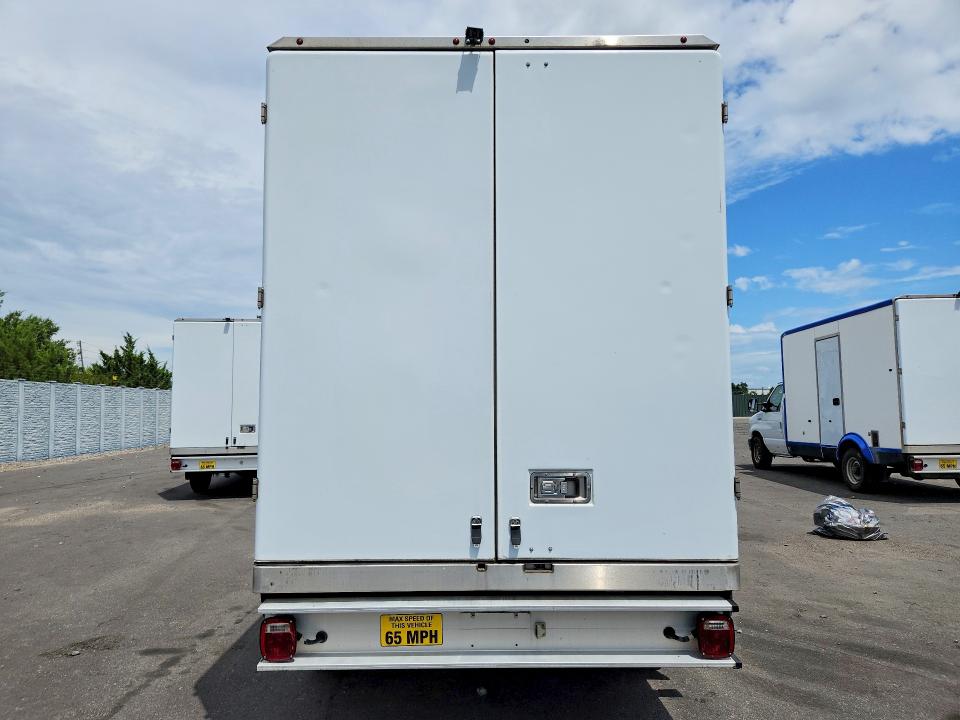 2023 Ford Econoline VIN 1FDWE3FK5PDD09743 COPART salvage auction — NORMAL WEAR, Fl - Certificate Of Title, sold $11,500 on 2026-07-29 (photo 6)