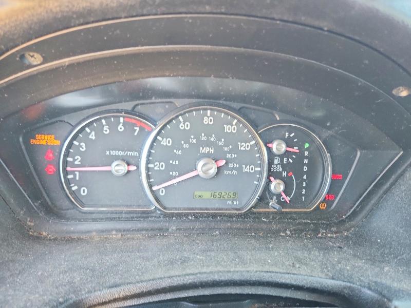 2006 Mitsubishi Endeavor VIN 4A4MN21S86E048848 COPART salvage auction — FRONT END, Va - Certificate Of Title, sold $200 on 2026-07-07 (photo 9)