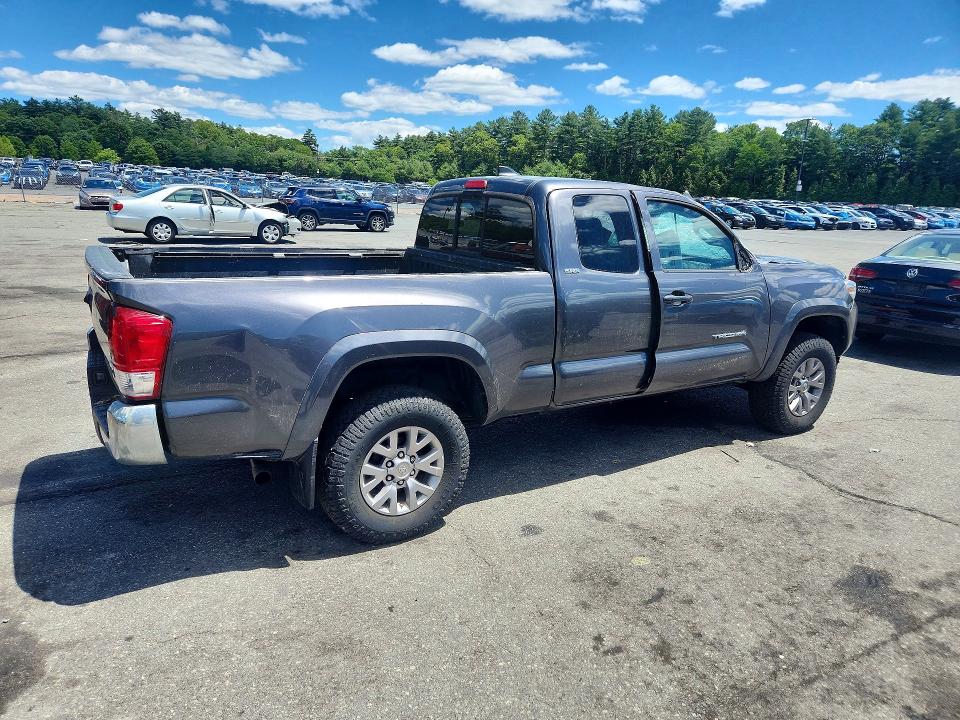 2017 Toyota Tacoma VIN 5TFSZ5AN0HX047649 COPART salvage auction — ROOF, Ri - Salvage Certificate Of Title, sold $9,100 on 2026-07-21 (photo 3)