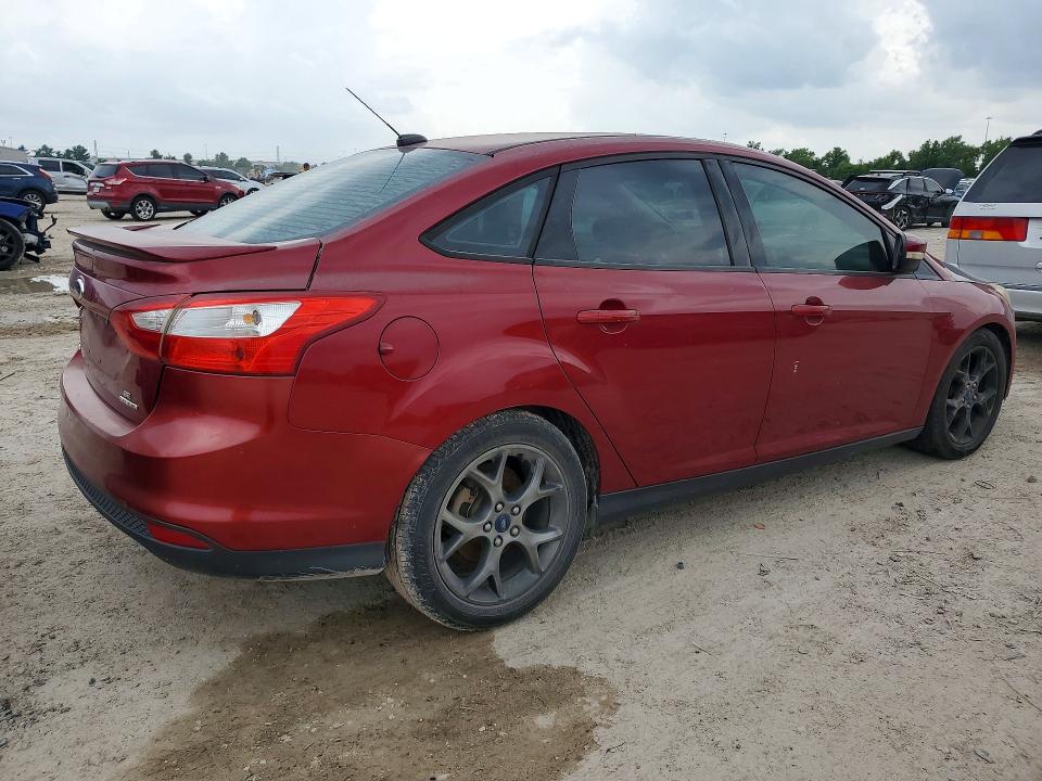 2014 Ford Focus VIN 1FADP3F29EL207988 COPART salvage auction — NORMAL WEAR, Tx - Certificate Of Title, sold $400 on 2026-07-02 (photo 3)
