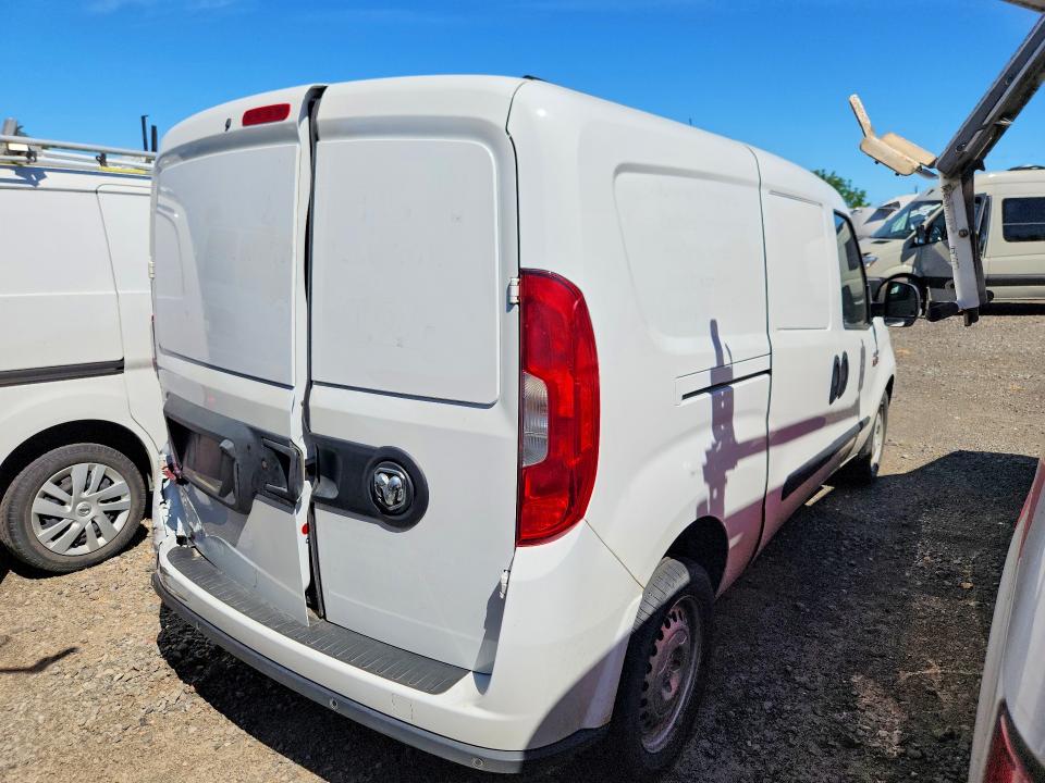 2022 Ram Promaster city VIN ZFBHRFAB5N6W31121 COPART salvage auction — REAR END, Tx - Salvage Vehicle Title, sold $5,100 on 2026-07-08 (photo 3)