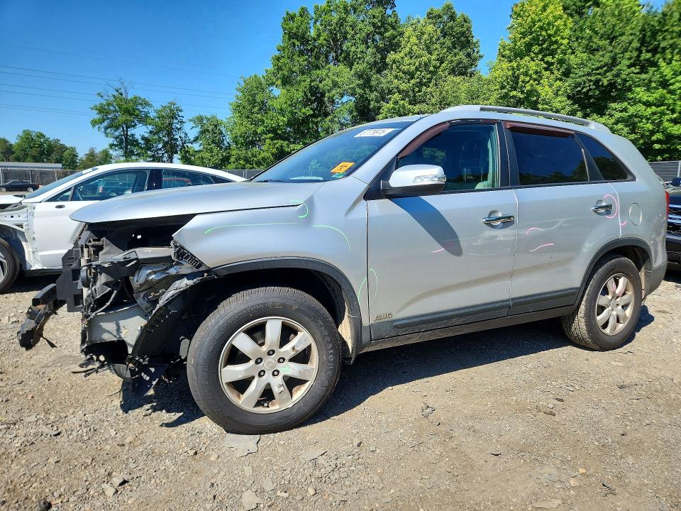 2011 Kia Sorento VIN 5XYKTCA18BG144160 COPART salvage auction — FRONT END, Md - Cert Of Salvage > 75% Damage, sold $900 on 2026-07-10 (photo 1)