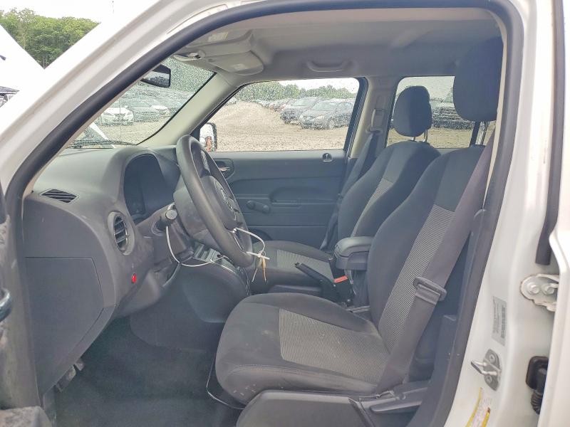 2015 Jeep VIN 1C4NJRBB8FD426588 COPART salvage auction — FRONT END, Nh - Cert Of Title-Salvage, sold $450 on 2026-08-12 (photo 7)