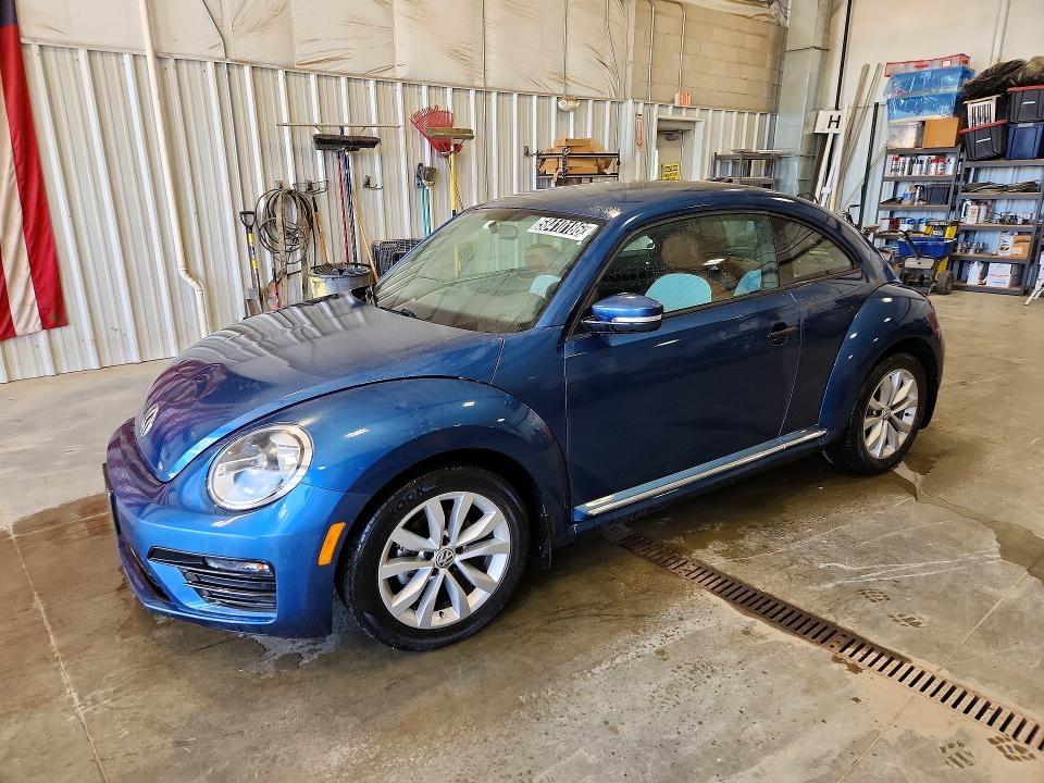 2017 Volkswagen Beetle VIN 3VWF17AT5HM628540 — COPART salvage auction photo