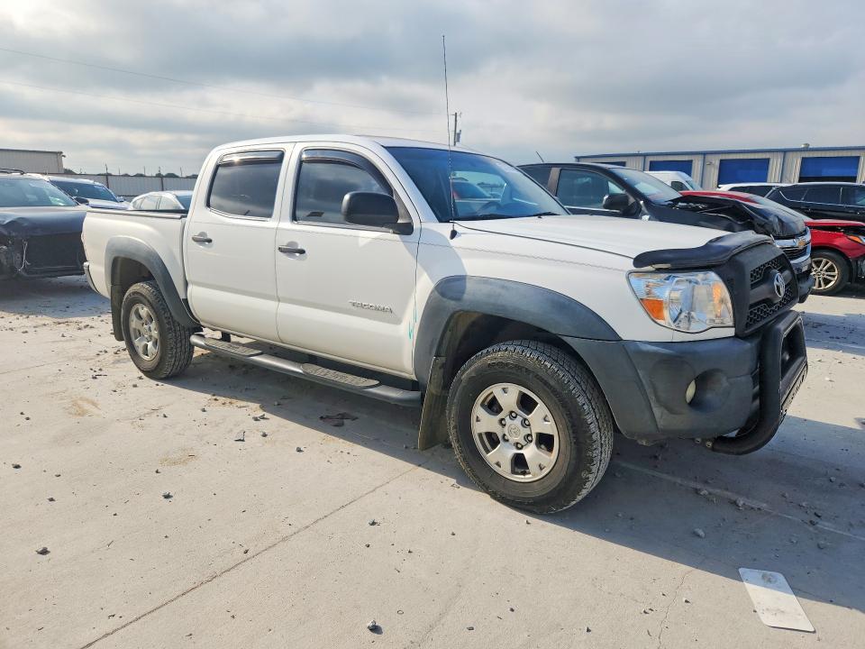 2011 Toyota Tacoma VIN 5TFJU4GNXBX005881 COPART salvage auction — FRONT END, Tx - Salvage Vehicle Title, sold $6,100 on 2026-07-31 (photo 4)