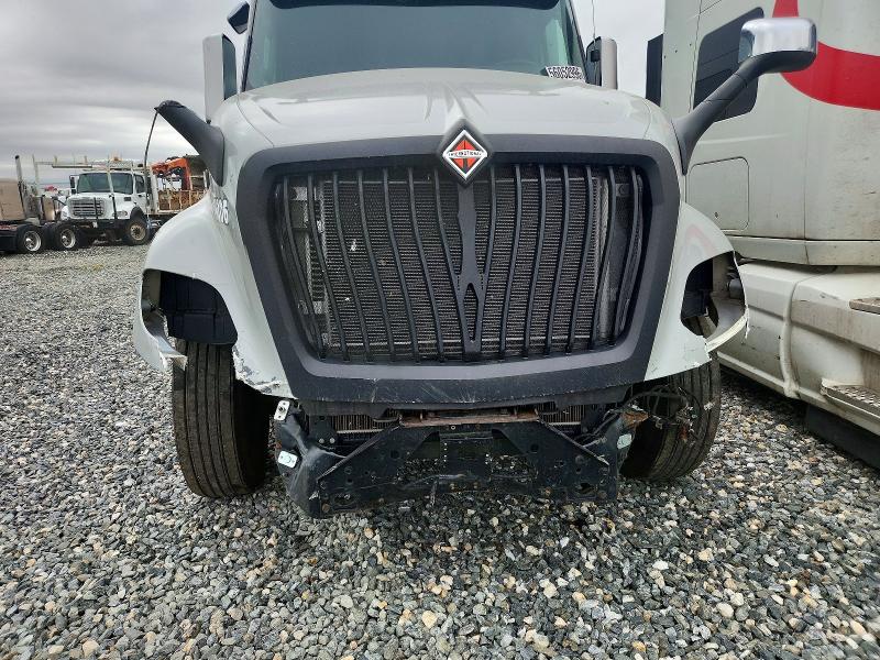 2023 International VIN 3HSDZTZR6PN192916 COPART salvage auction — FRONT END, Co - Public - Salvage Title, sold $9,100 on 2026-07-09 (photo 9)