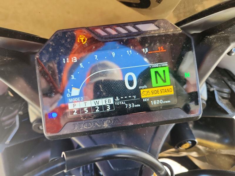 2026 Honda Cbr VIN JH2SC7714TK900620 COPART salvage auction — SIDE, MI - CERT OF TITLE-SALVAGE VEHICLE, sold $5,600 on 2026-07-30 (photo 7)