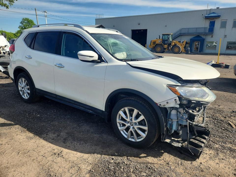 2017 Nissan VIN 5N1AT2MT0HC850146 COPART salvage auction — FRONT END, Qc - Gravement Accidente, sold $550 on 2026-07-28 (photo 4)