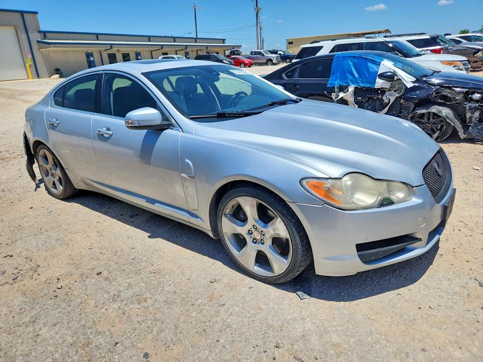 2009 Jaguar Xf VIN SAJWA07C791R12026 COPART salvage auction — REAR END, Tx - Salvage W/Lemon Law Historty, sold $825 on 2026-07-09 (photo 4)