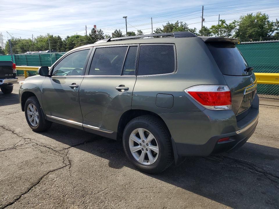 2012 Toyota Highlander VIN 5TDBK3EH1CS167780 COPART salvage auction — HAIL, Co - Certificate Of Title, sold $3,000 on 2026-07-09 (photo 2)