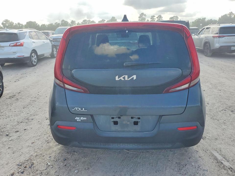 2022 Kia Soul VIN KNDJ23AU3N7805894 COPART salvage auction — FRONT END, Tx - Salvage Vehicle Title, sold $200 on 2026-07-28 (photo 6)