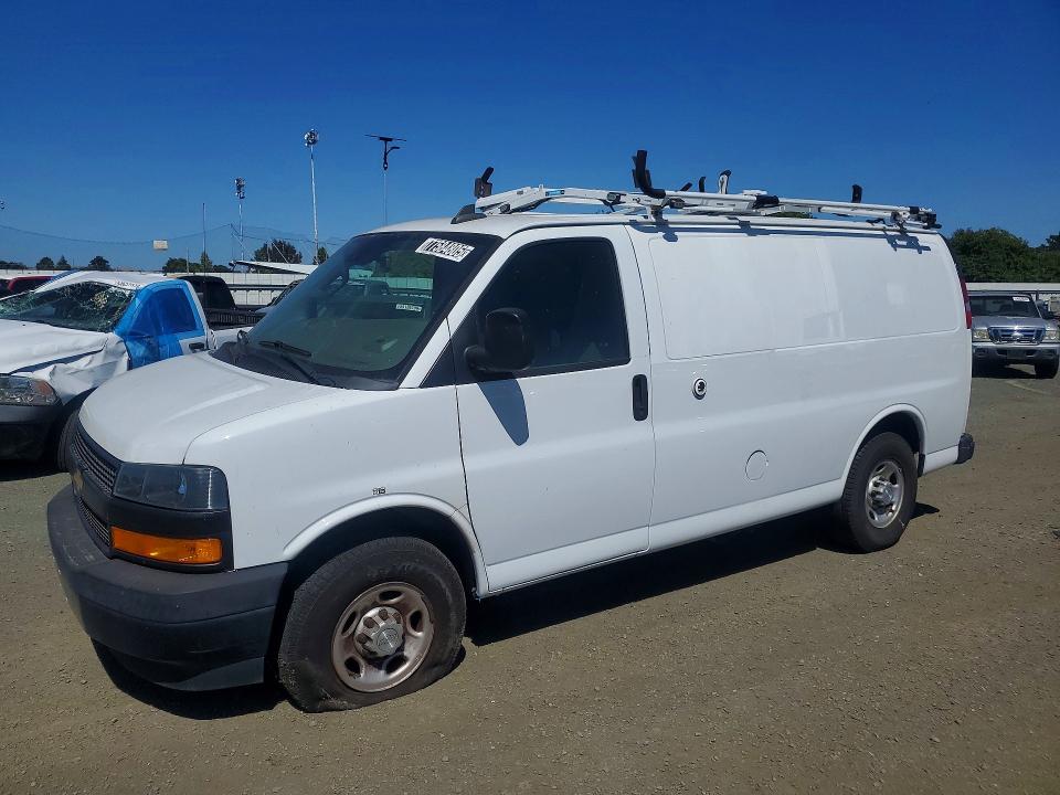 2019 Chevrolet Express 2500 VIN 1GCWGAFP9K1248860 COPART salvage auction — MINOR DENT/SCRATCHES, CA - DIS/DLR/EXP ONLY CLEAN TITLE, sold $10,200 on 2026-07-09 (photo 1)