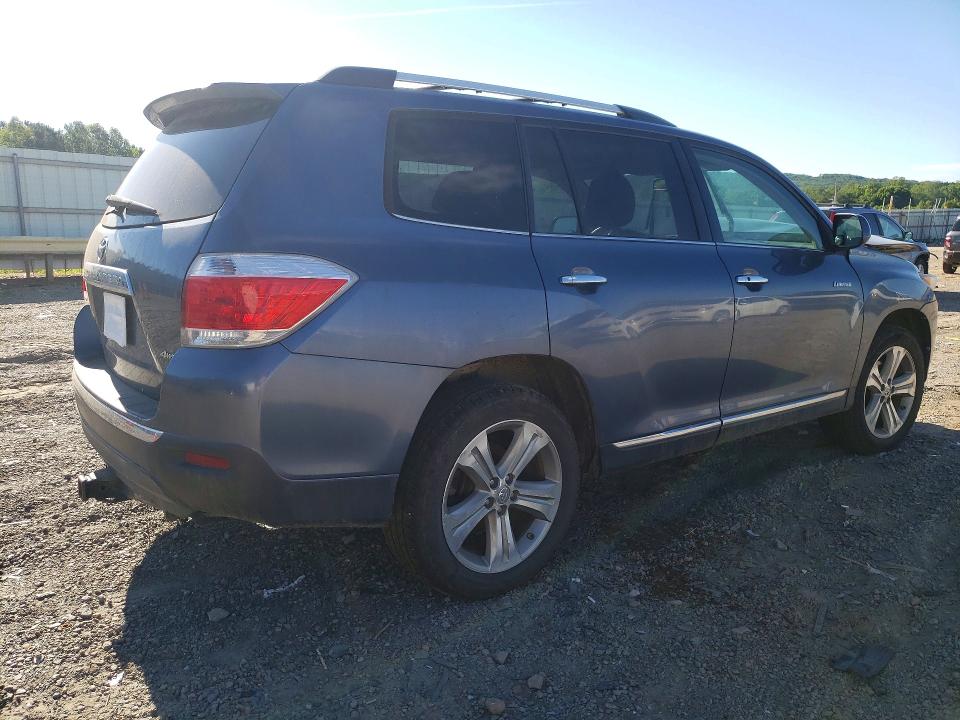 2013 Toyota VIN 5TDDK3EH6DS181071 COPART salvage auction — FRONT END, Va - Cert Of Title - Salvage, sold $2,100 on 2026-07-06 (photo 3)