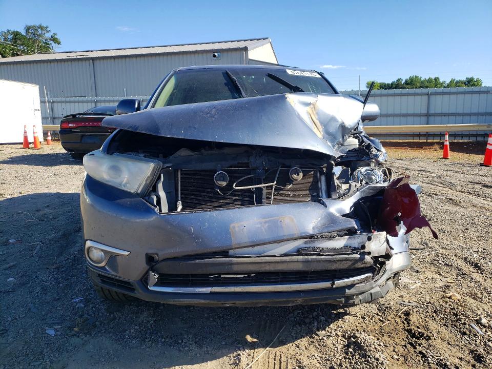 2013 Toyota VIN 5TDDK3EH6DS181071 COPART salvage auction — FRONT END, Va - Cert Of Title - Salvage, sold $2,100 on 2026-07-06 (photo 5)