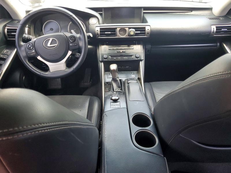 2014 Lexus Is VIN JTHCF1D29E5002335 COPART salvage auction — MINOR DENT/SCRATCHES, Va - Certificate Of Title, sold $1,150 on 2026-07-30 (photo 8)