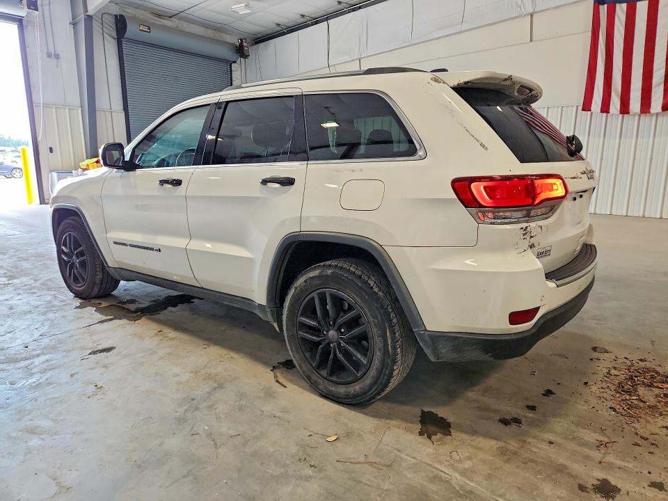 2022 Jeep Cherokee VIN 1C4RJEBG1NC171096 COPART salvage auction — SIDE, Nc - Dealer Only Clean Title, sold $2,600 on 2026-07-09 (photo 2)