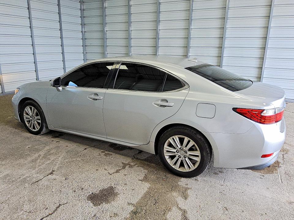 2013 Lexus Es 350 VIN JTHBK1GG8D2058717 COPART salvage auction — MINOR DENT/SCRATCHES, FL - CERTIFICATE OF TITLE, sold $3,200 on 2026-07-21 (photo 2)