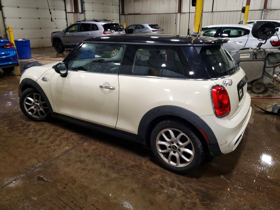 2015 Mini VIN WMWXP7C57F2A36503 COPART salvage auction — FRONT END, Pa - Certificate Of Salvage, sold $225 on 2026-08-14 (photo 2)
