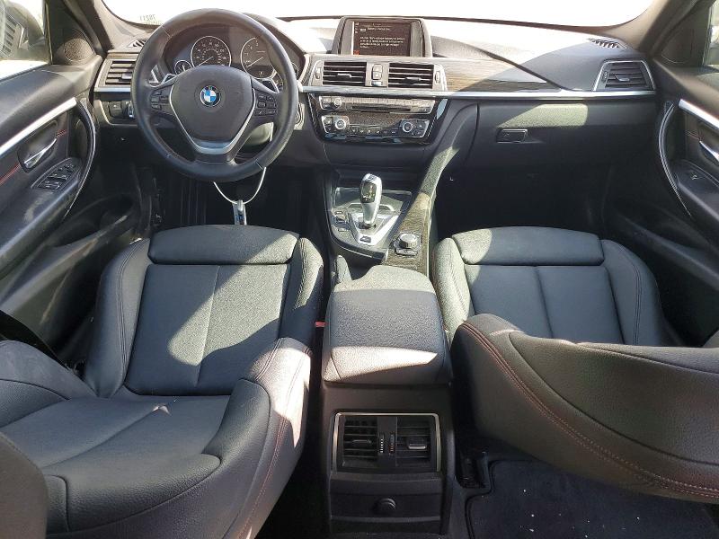2017 BMW 3er VIN WBA8E1C32HA159282 COPART salvage auction — MINOR DENT/SCRATCHES, Ca - Dis/Dlr/Exp Only Clean Title, sold $1,000 on 2026-07-27 (photo 8)